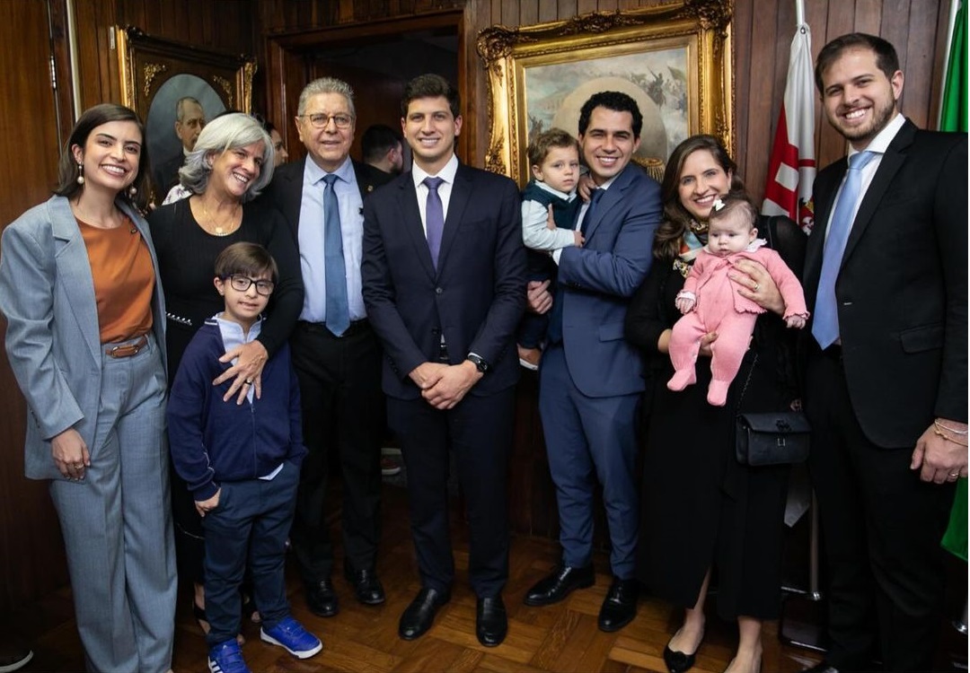 Câmara de São Paulo concede título de cidadão a Eduardo Campos